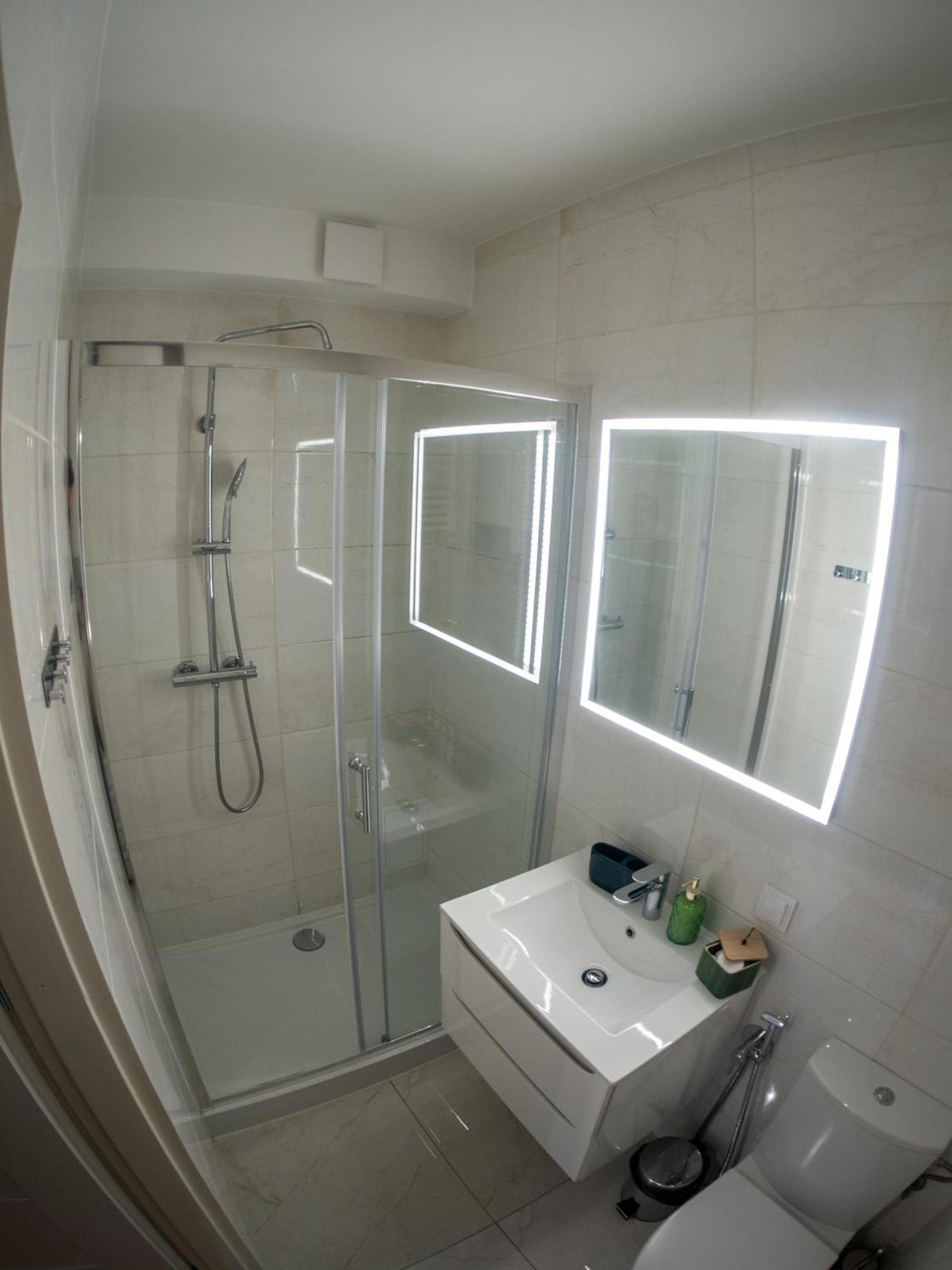 Apartament Classic Comfort Aleja Nmp 8 - Free Parking تشينستوخوفا المظهر الخارجي الصورة